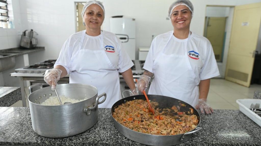 Governo de SP lança segunda edição do Concurso de Receitas das Cozinheiras Escolares