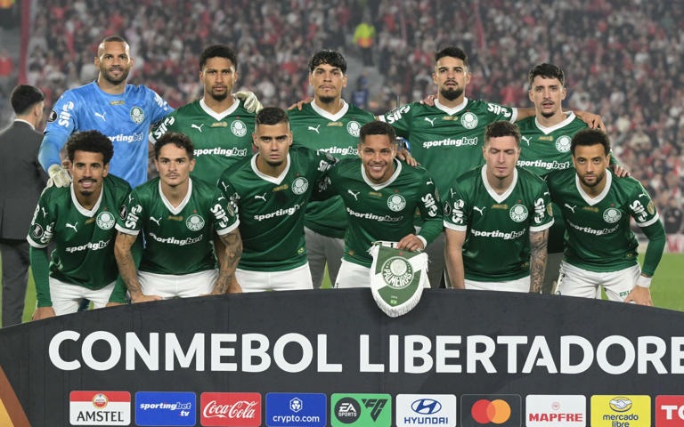 Palmeiras vence o River Plate fora de casa e abre vantagem na Libertadores