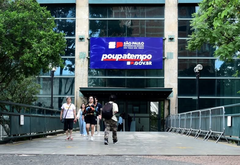 Poupatempo completa 28 anos com mais de 4 mil serviços digitais e presença em mais de 600 cidades do estado
