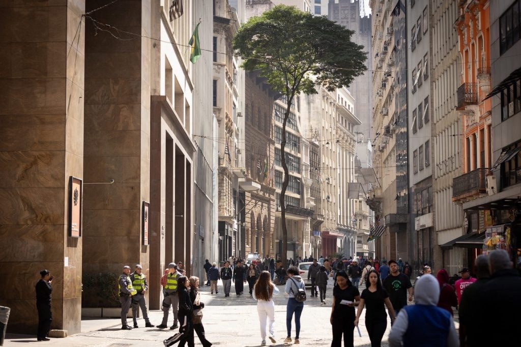 PIB avança 2,2% no estado de São Paulo nos últimos 12 meses