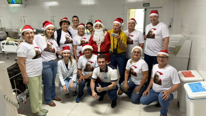 Aprevo promove ação de Natal e leva emoção aos pacientes da Unidade de Diálise