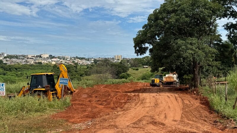 Secretaria de Serviços Urbanos intensifica recuperação de estradas rurais em Votuporanga
