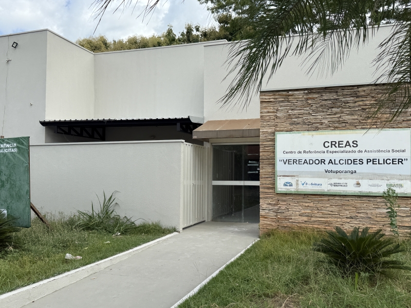 Prefeitura revitaliza prédio do CREAS na zona norte da cidadeObra executada com recursos próprios já alcançou 90% de execução e atendimento segue em endereço temporário