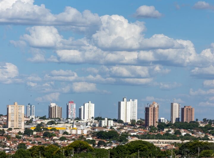 Carnaval: o que abre e fecha no expediente da Prefeitura