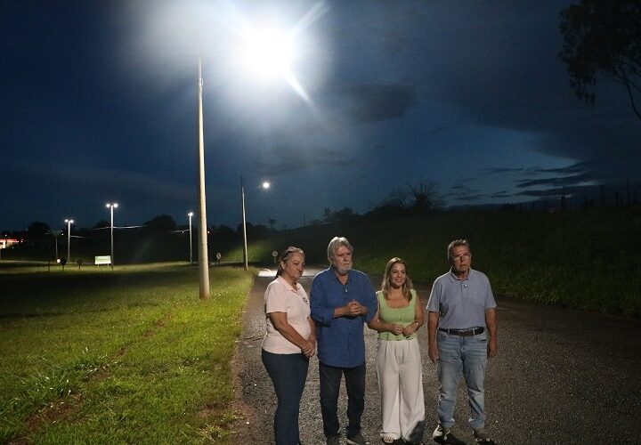 Prefeitura de Votuporanga entrega as obras de iluminação do trevo de Simonsen